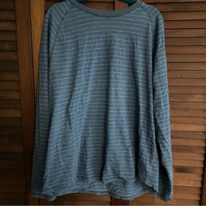 Goodthreads blue striped long sleeve t-shirt